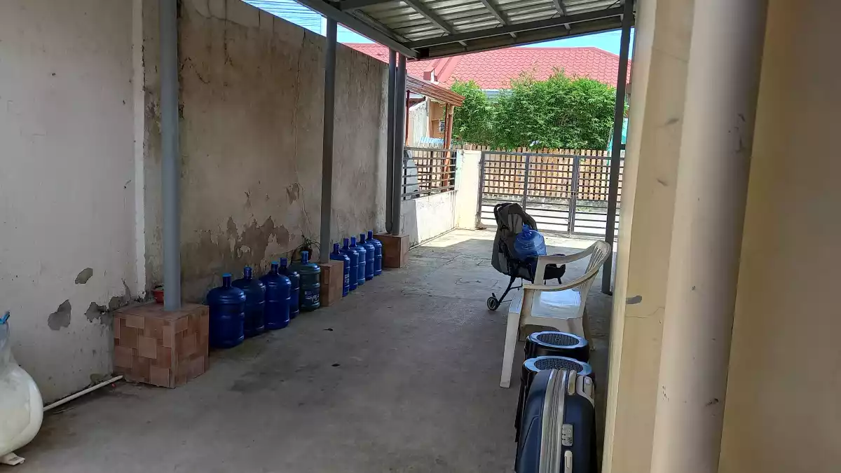 Semi furnished house and lot  - photo 4