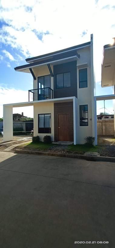 House and lot for assume - photo 2