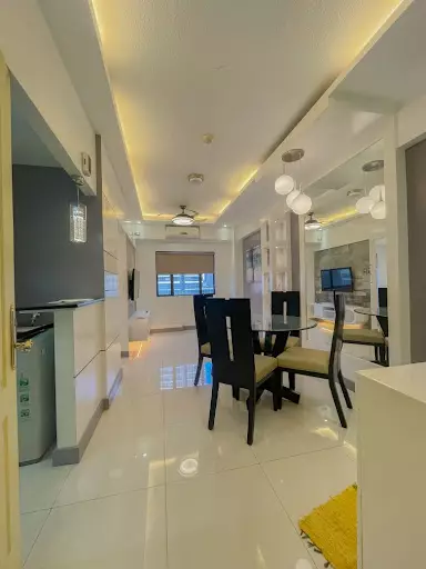 1BR INTERIOR-DESIGNED UNIT FOR LEASE at Forbeswood Heights, BGC — 1 Bedroom in Rizal Drive, Taguig, Metro Manila — Photo 5