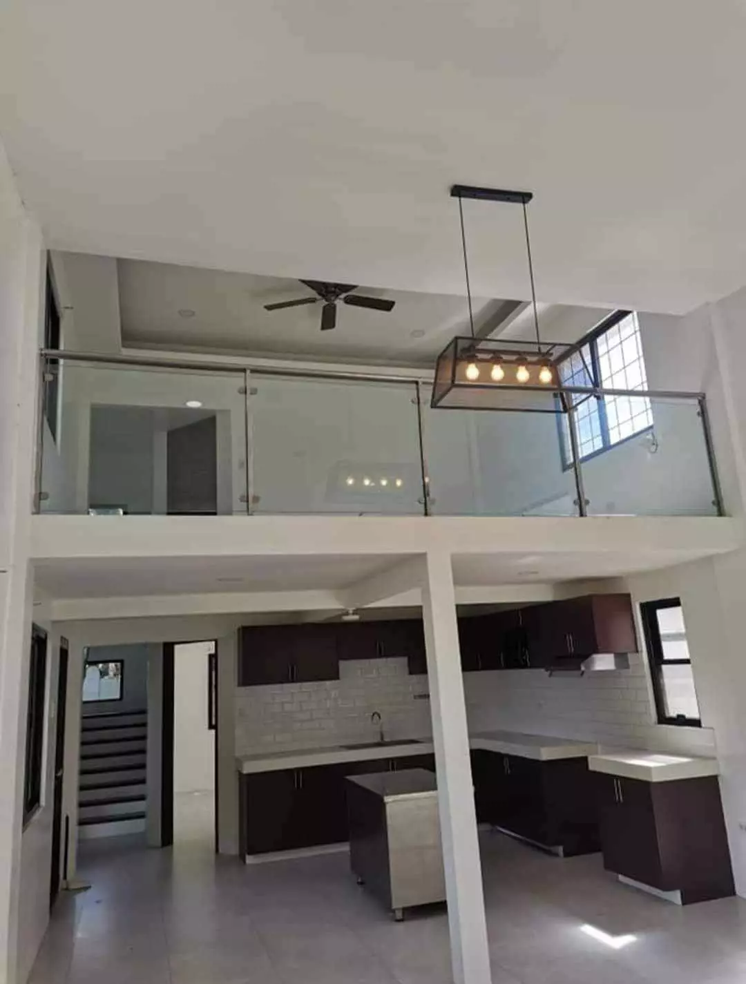 TWO-STOREY HOUSE FOR RENT - photo 3