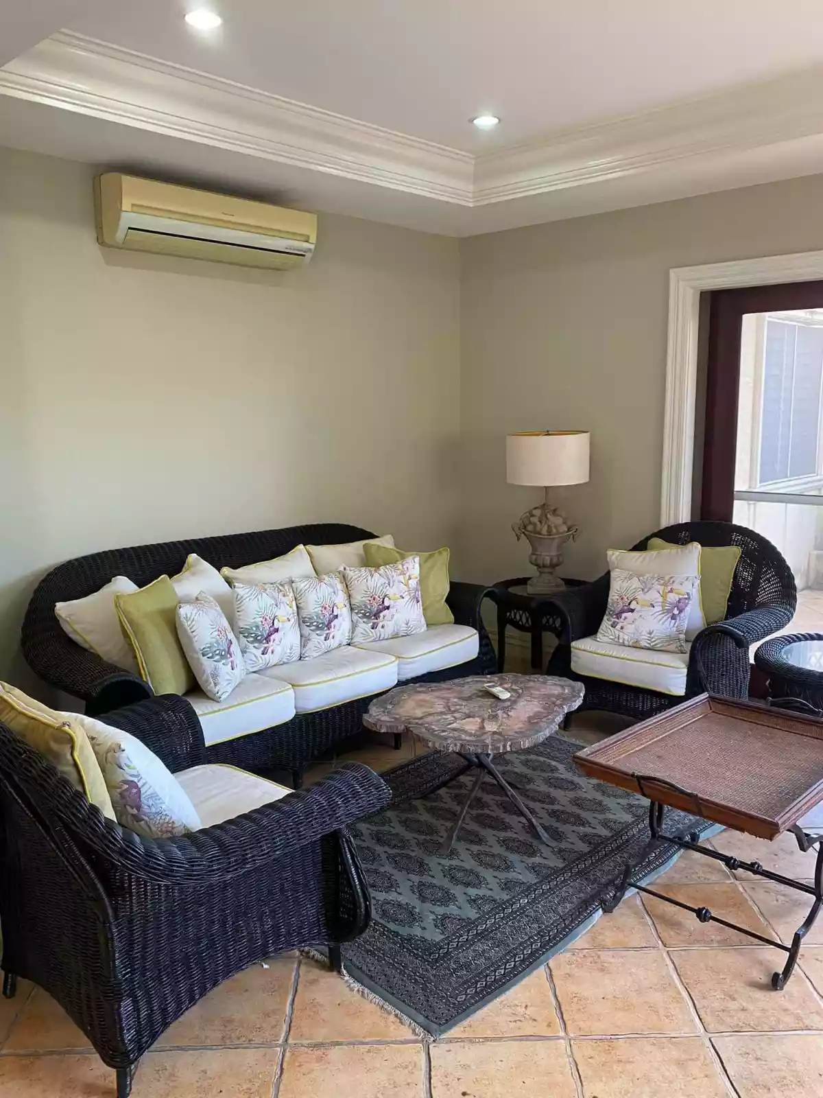 VILLA TERRACE MANDAUE 3-BR CORNER HOUSE FOR RENT — House and Lot in Greenhills Road, Mandaue City, Cebu — Photo 7