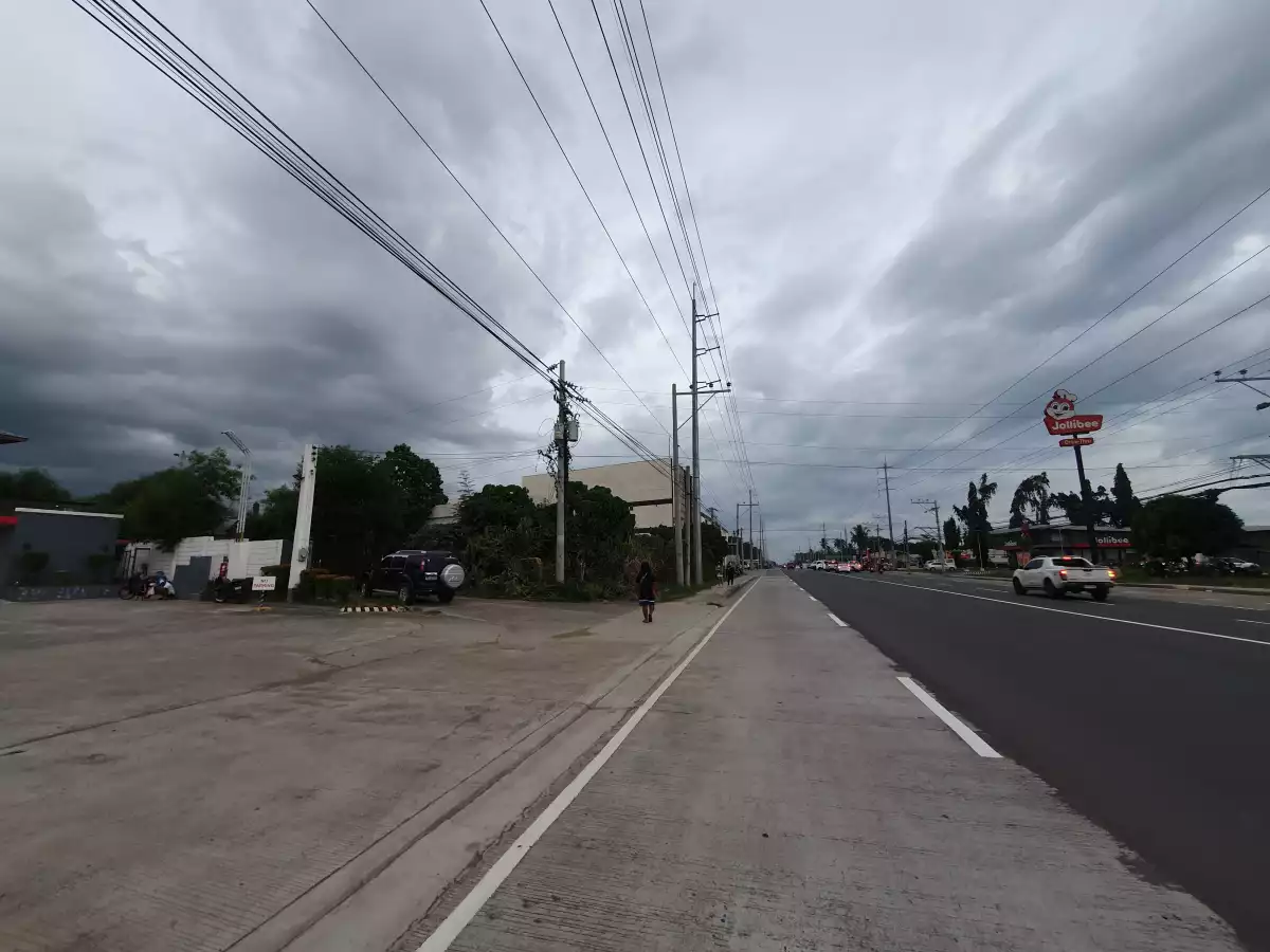 COMMERCIAL LOT — Commercial Lot in Davao del Sur, Philippines — Photo 5