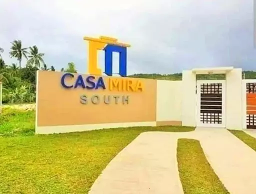 Casamira South Type C - Corner unit for Assume — Townhouse in Cebu, Philippines — Photo 3