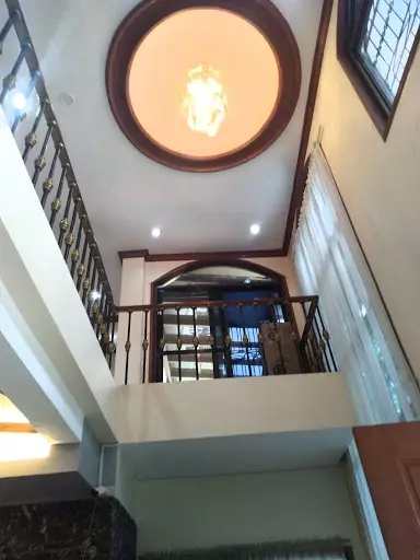 Open photo 16 of 37 — House and lot in an exclusive subdivision 