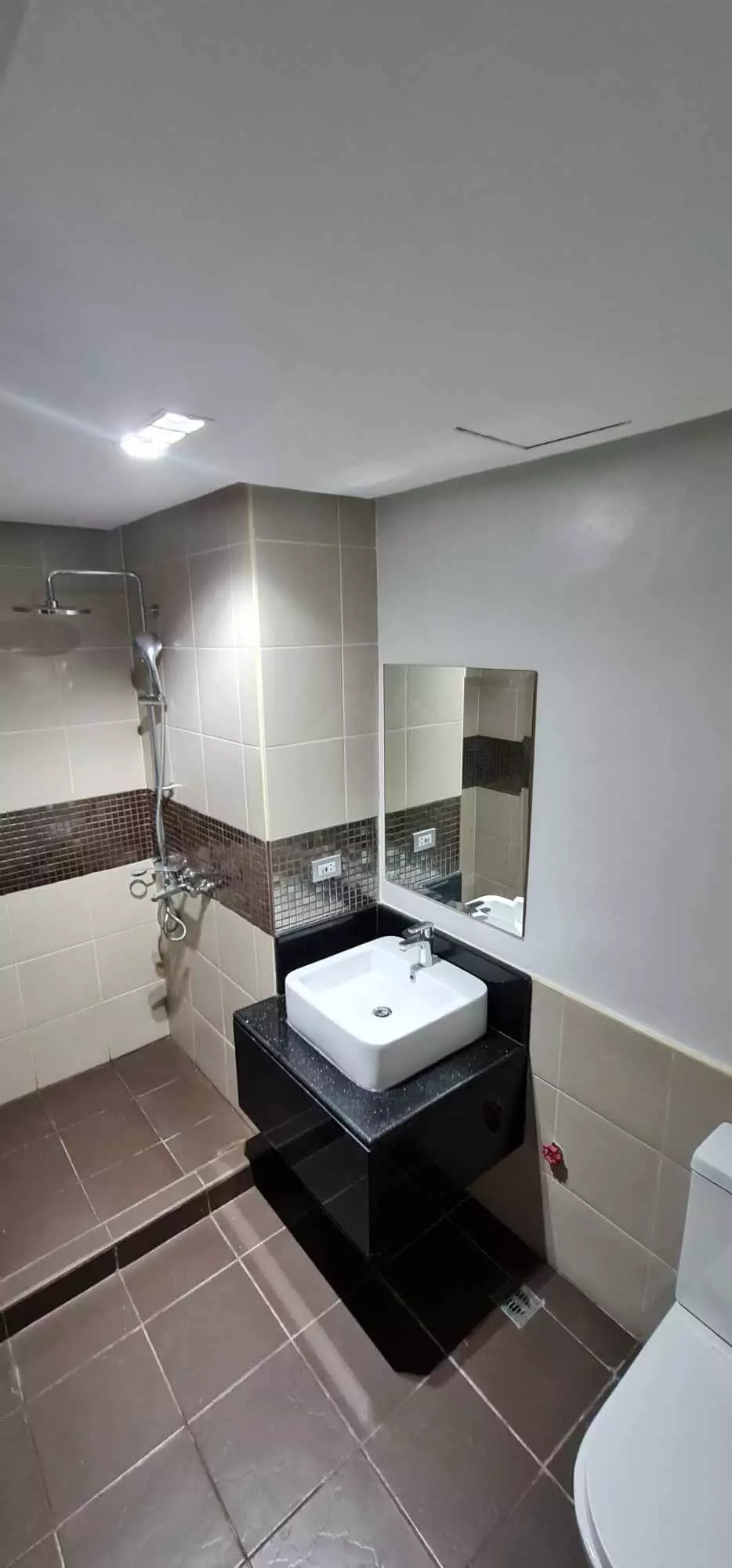 2 Bedroom Condo unit in Cebu City, — 2 Bedrooms in Cebu City, Philippines — Photo 7
