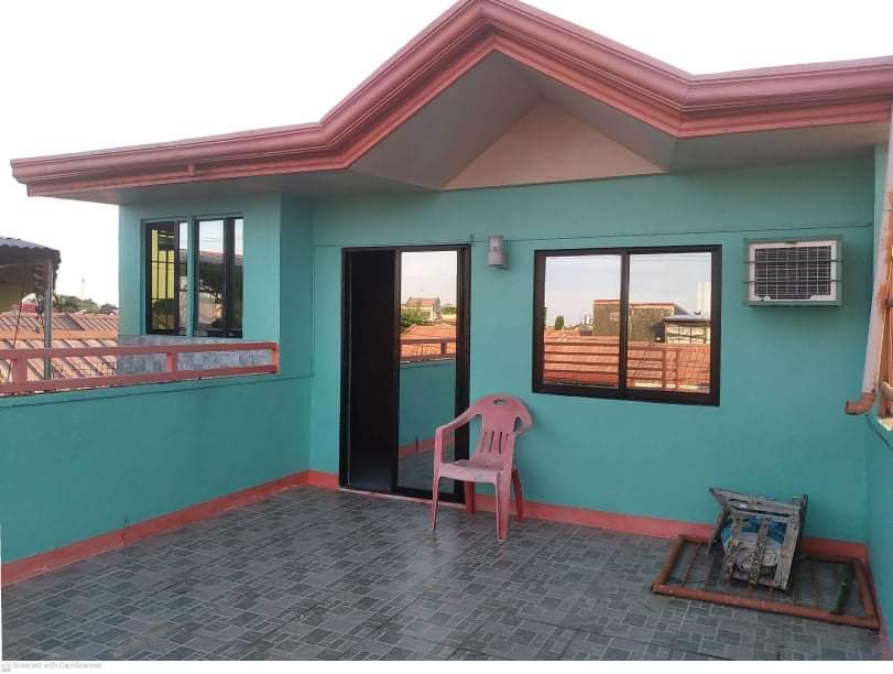 HOUSE AND LOT FOR SALE IN LAPU LAPU  - photo 2