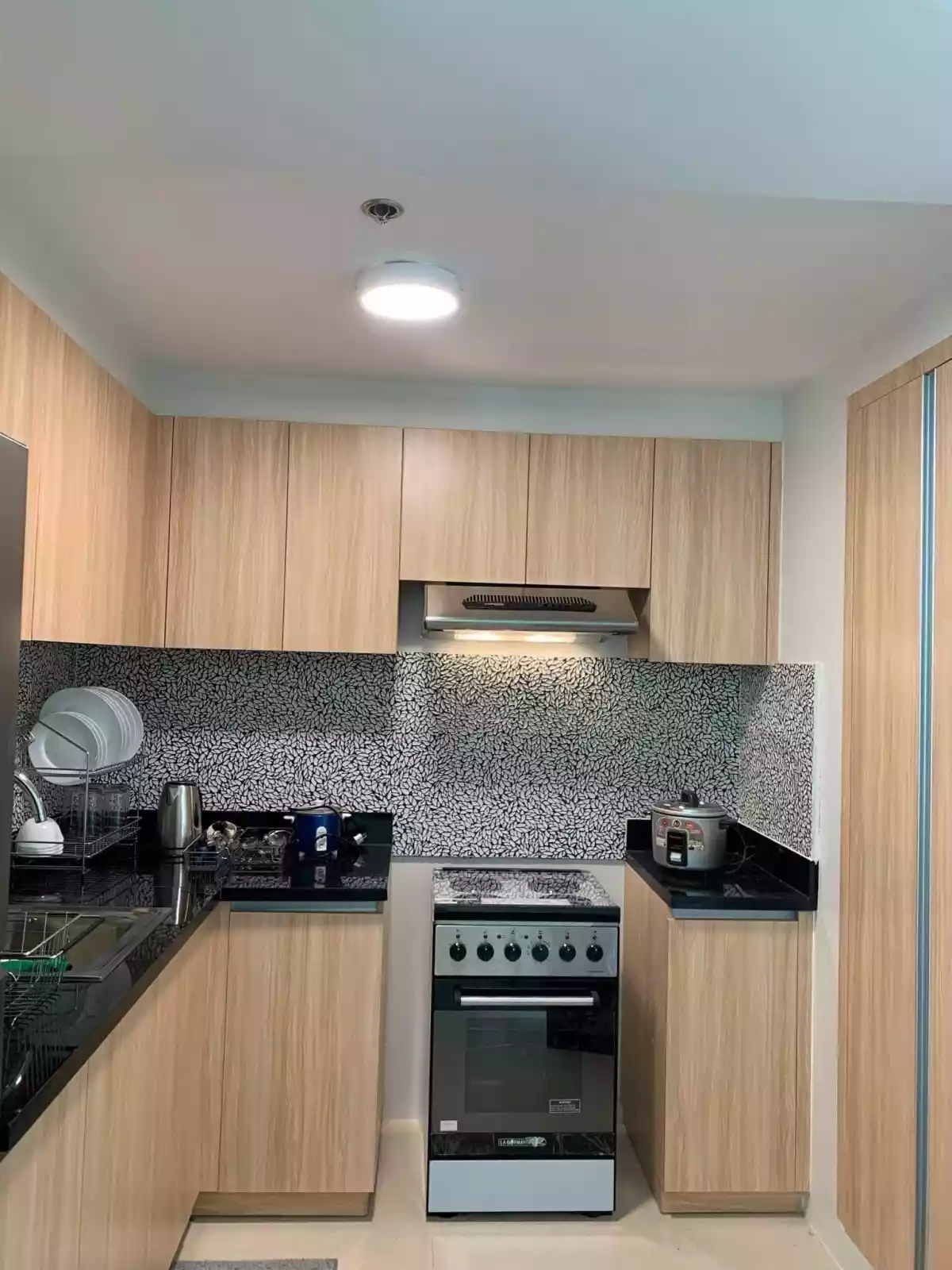 Open photo 12 of 19 — Solinea Cebu 1 bedroom