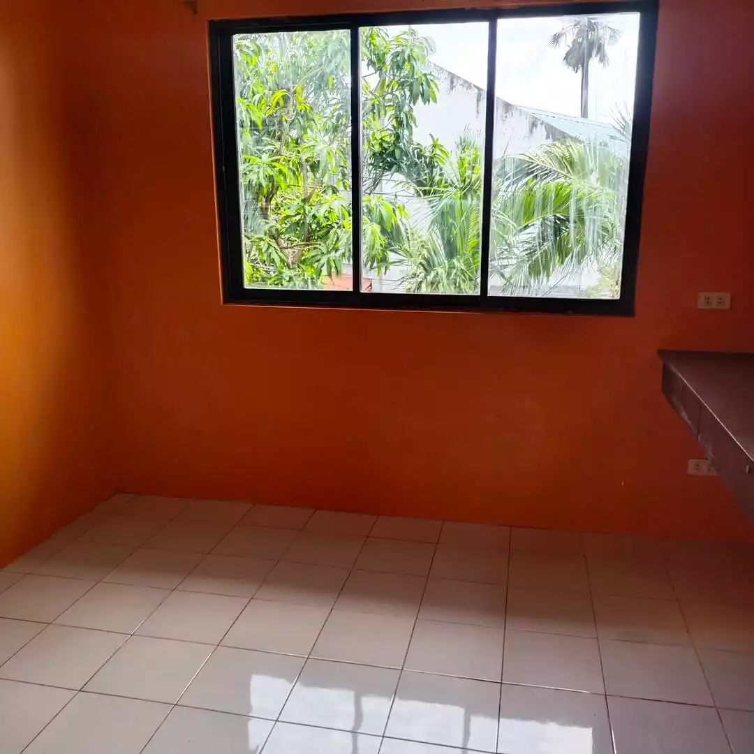 FOR SALE 4 DOORS APARTMENT  - photo 5