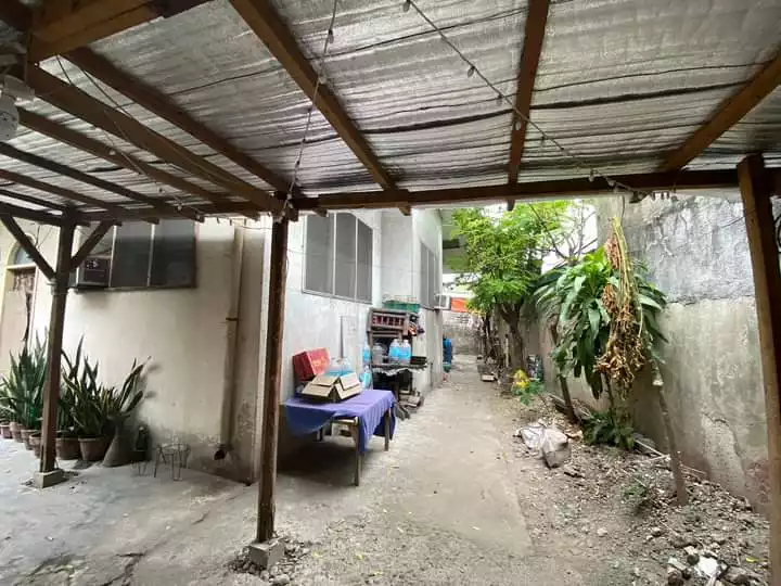 FOR SALE HOUSE AND LOT IN A.S FORTUNA MANDAUE CITY