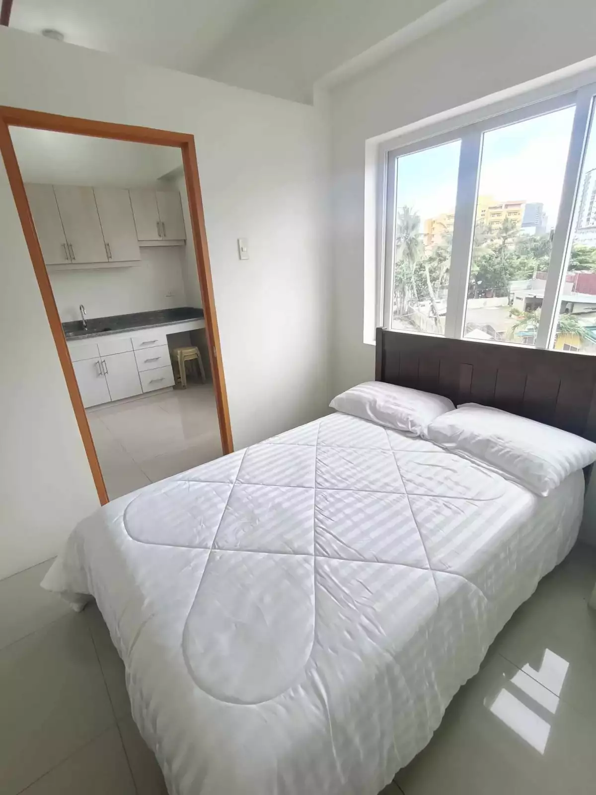 Condo For Sale in Royal Garden Residences — Studio in Cebu City, Cebu, Central Visayas — Photo 5