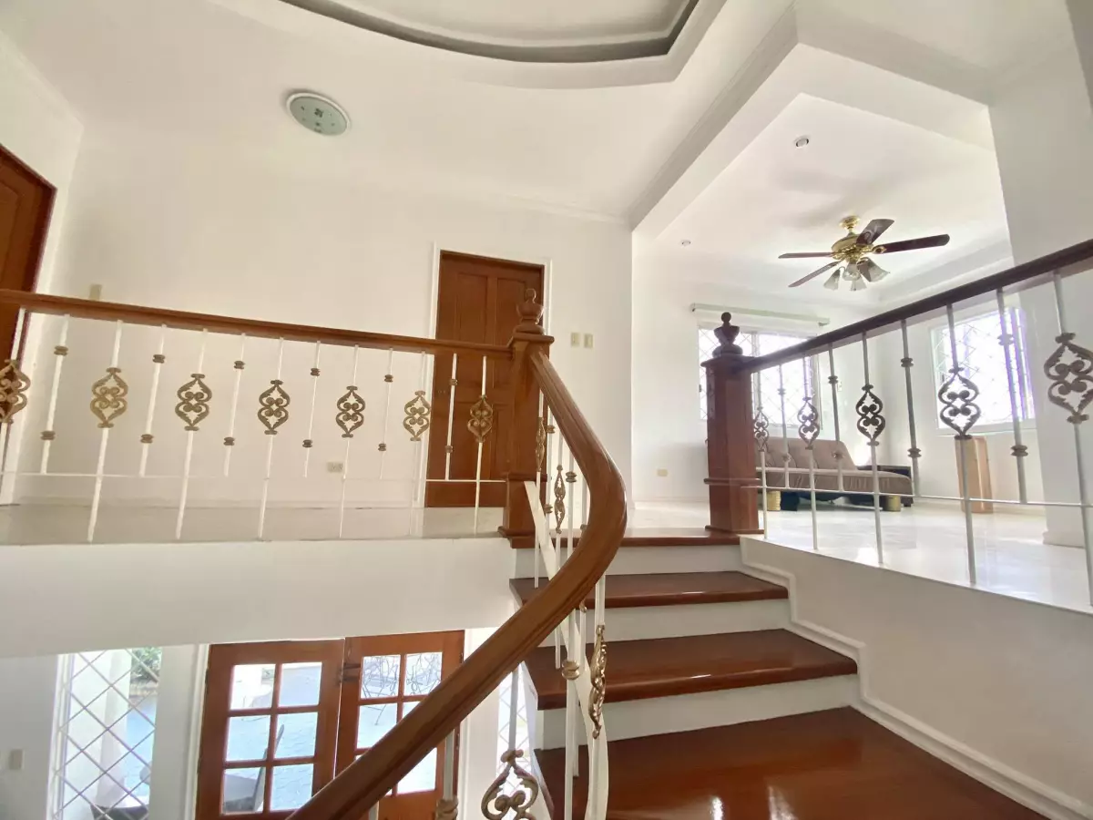 Open photo 14 of 21 — House and Lot for Sale with Pool Greenwoods Subd, Pulang-bato, Cebu City
