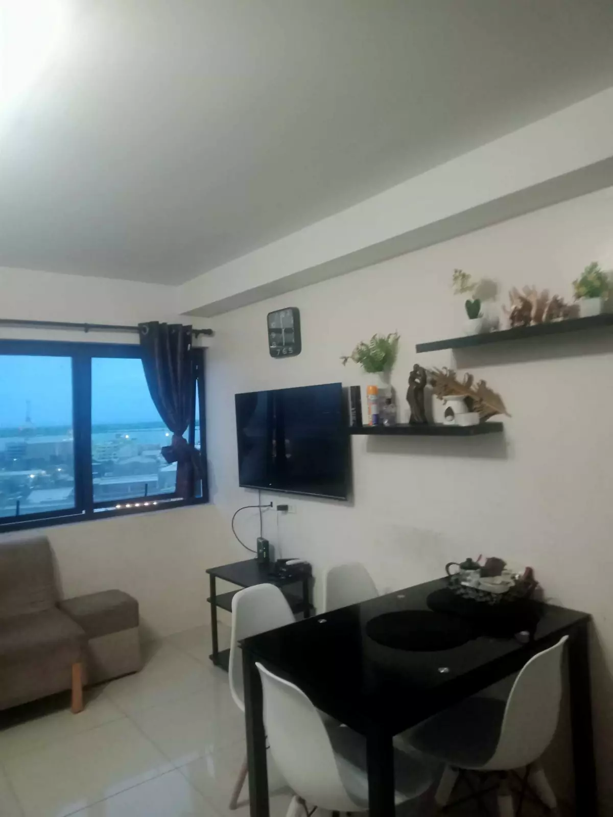 Persimmon 2 br for sale — 2 Bedrooms in M. Borces Street, Cebu City, Central Visayas — Photo 5