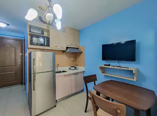 Open photo 14 of 16 — 1BR UNIT W/ MINIMALIST INTERIOR FOR RENT at Ridgewood Towers