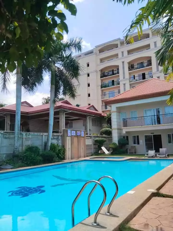 Open photo 14 of 15 — Woodcrest Studio Unit for Rent or Sale