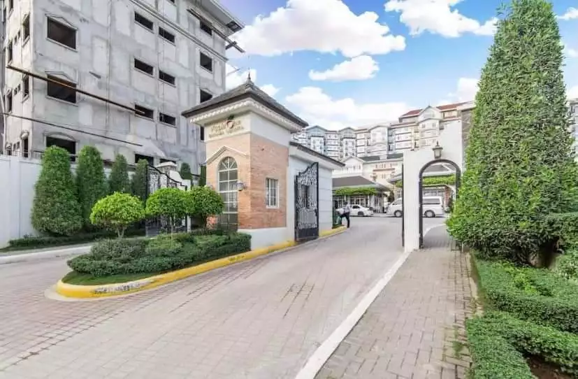 Furnished Two Bedrooms Unit with Balcony in Apple One Banawa - photo 2