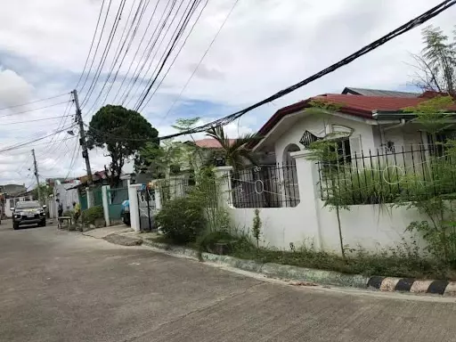 Affordable Bungalow House in Mactan Cebu — House and Lot in Lapu-Lapu City, Cebu, Philippines — Photo 3