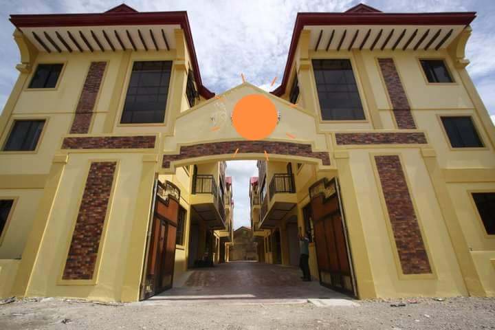 Rush Sale Income Generating Apartment in Talisay City