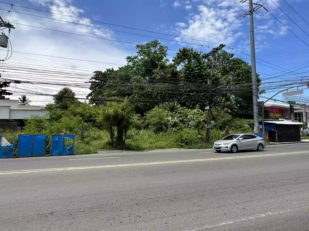 Lot For Lease — Commercial Lot in Davao City, Davao del Sur, Philippines — Photo 3