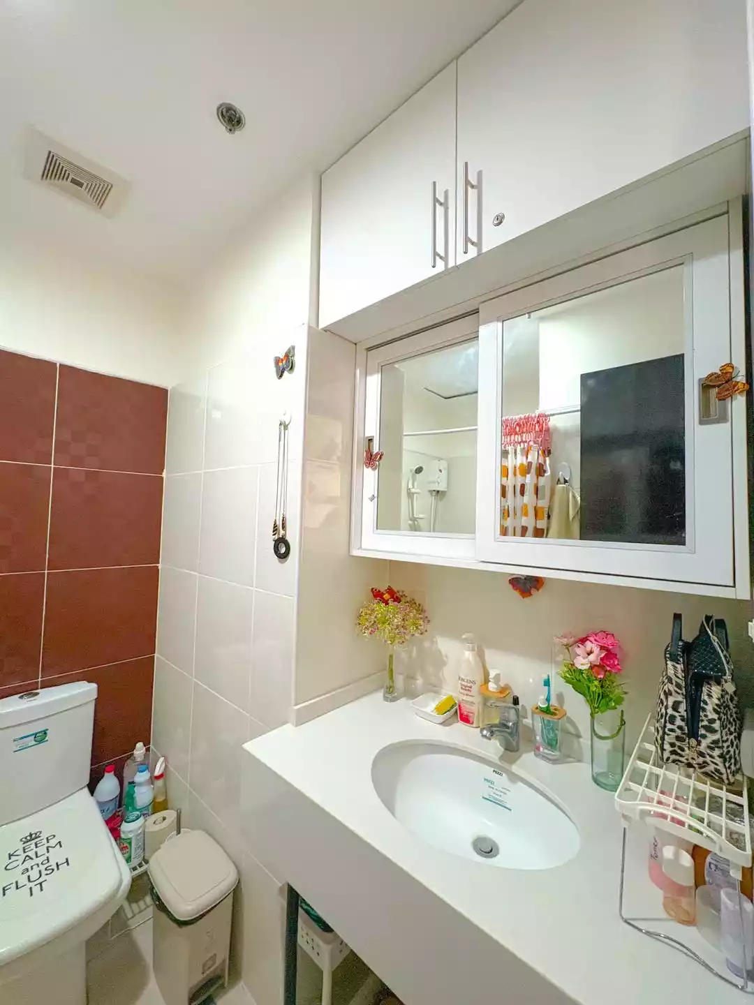 NEWLY RENOVATED FULLY FURNISHED Studio Unit for Sale in Bamboo Bay — Studio in Hernan Cortes Street, Mandaue City, Central Visayas — Photo 6
