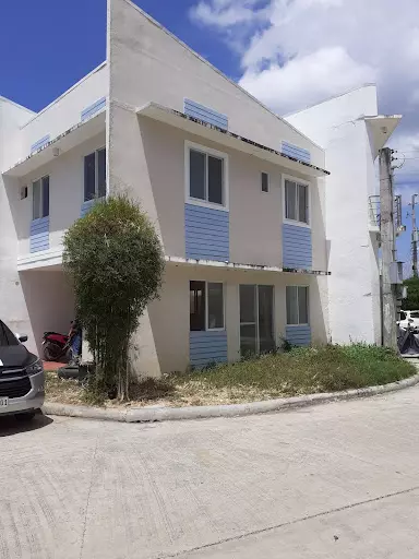 Island Homes — Townhouse in Basak Road, Lapu-Lapu City, Cebu — Photo 2