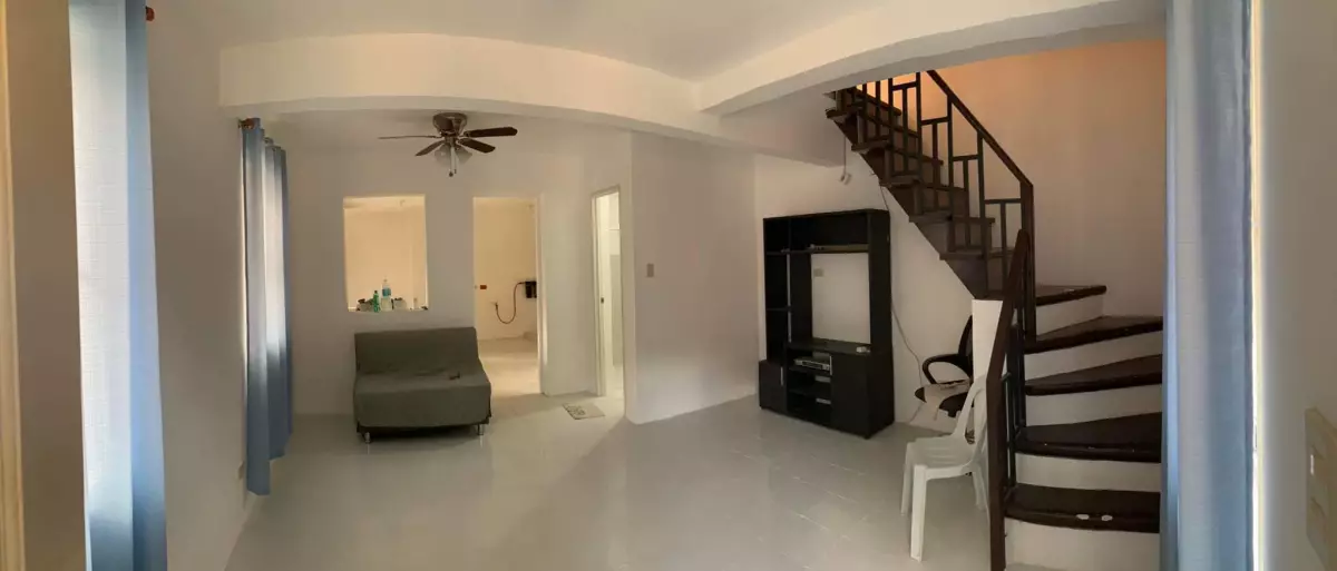 Spacious Corner Townhouse For Sale - photo 4