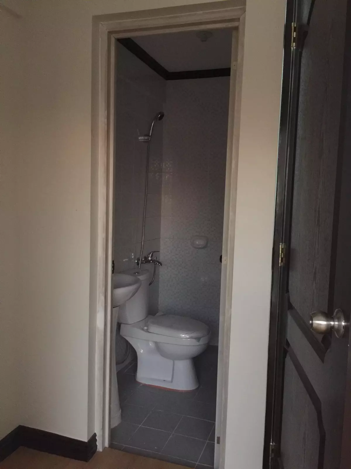 Open photo 17 of 49 — Affordable Townhouse Near MOA, Airport & City of Dreams