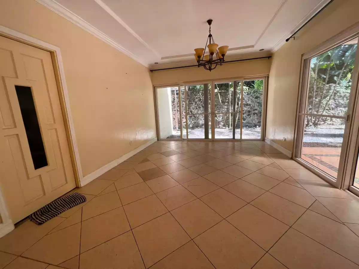 2 Storey House and Lot in Maria Luisa Estate Park For Sale