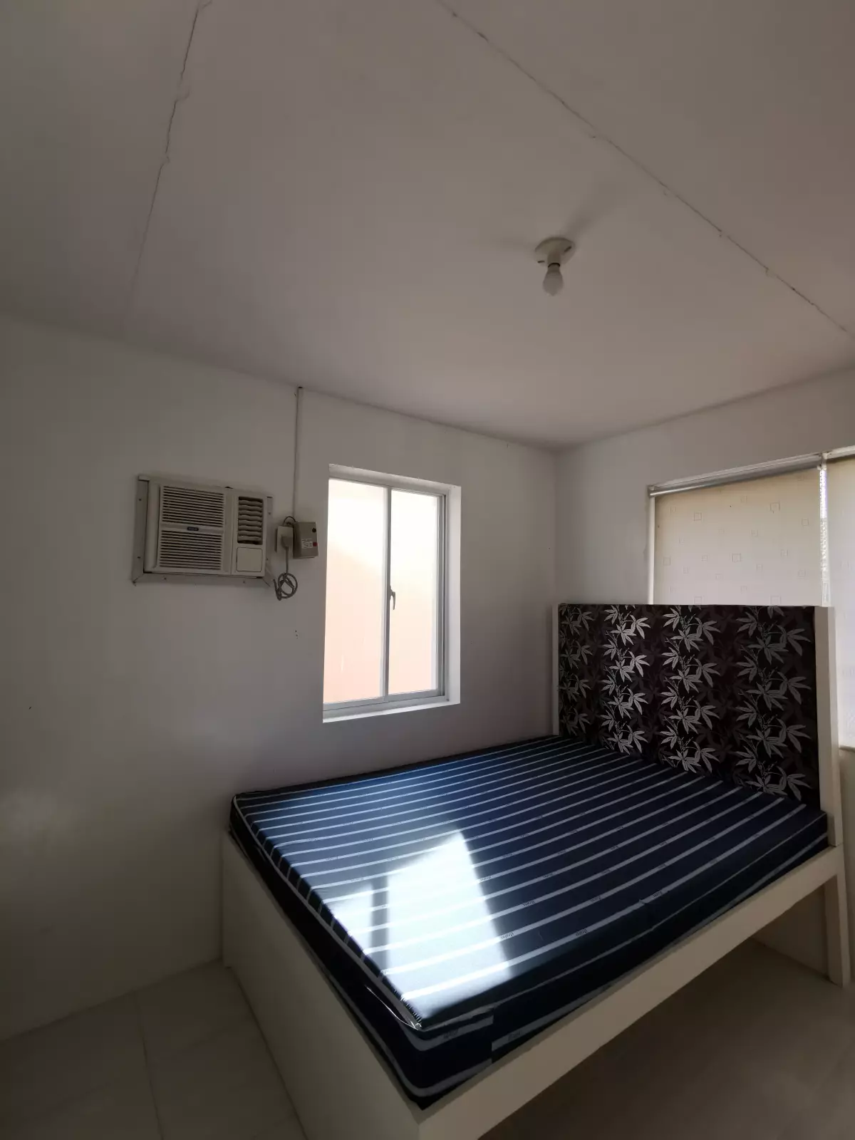 3 Bedrooms and 3 CR with Stockroom  - photo 3