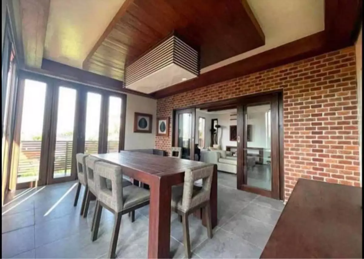 Open photo 13 of 14 — 3br Mountain View House and Lot in Consolacion