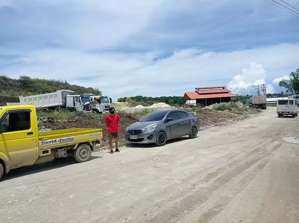 INDUSTRIAL LOT IN CONSOLACION - photo 3