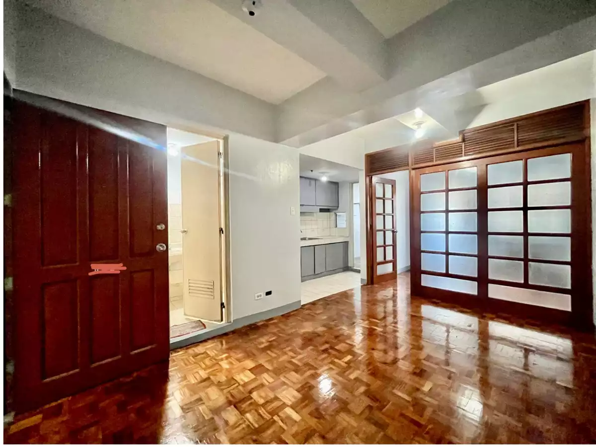 1BR BARE UNIT w/ BALCONY FOR LEASE at Cityland Wack Wack Royal Mansion — 1 Bedroom in Wack Wack Road, Mandaluyong, Metro Manila — Photo 2