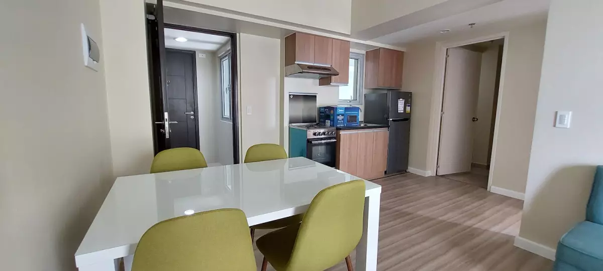 Open photo 12 of 15 — For rent brand new 1 bedroom condo unit in Avida Riala inside ITpark