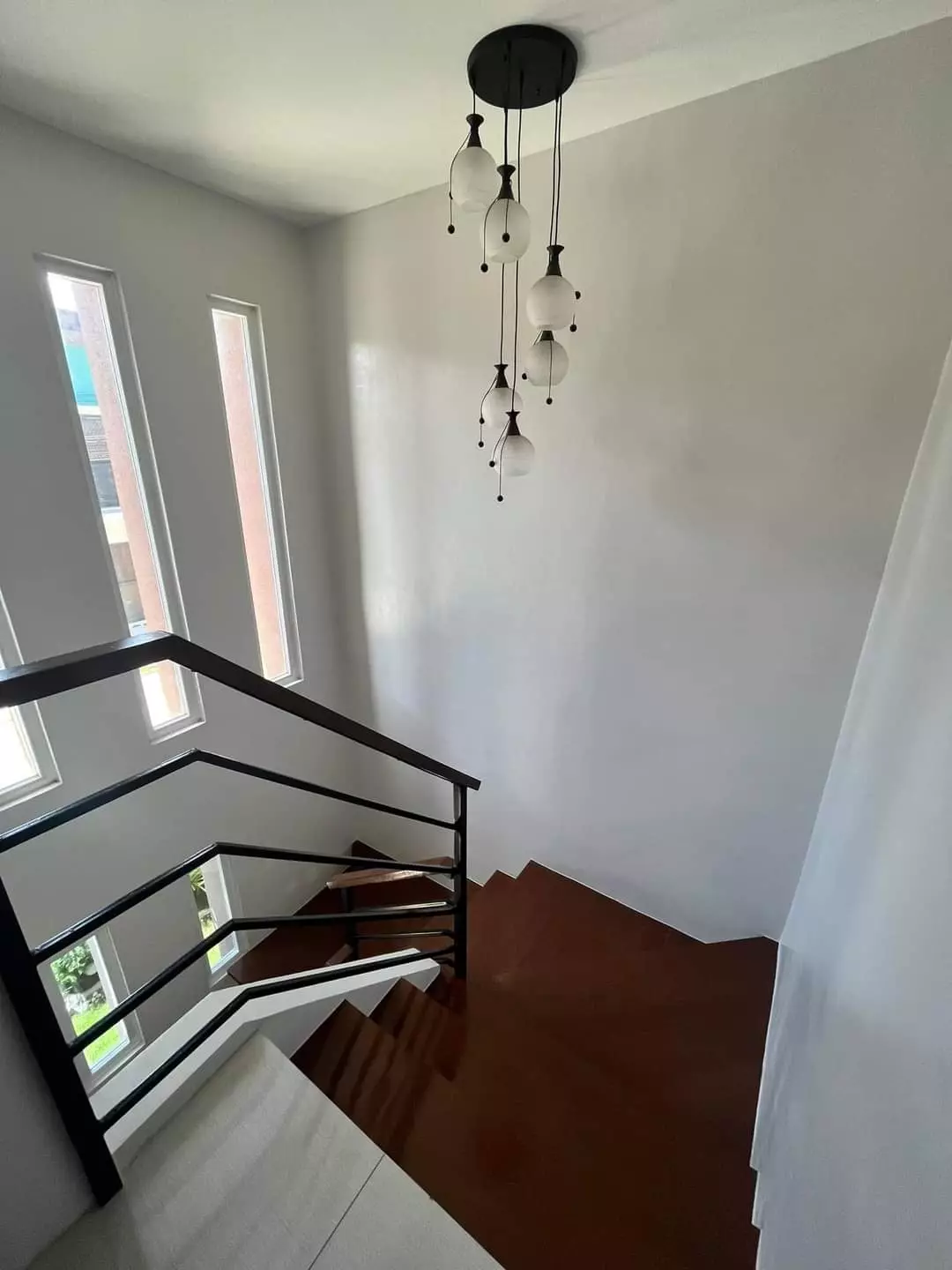 Open photo 13 of 26 — 2-Storey Single Attached House and Lot (Fully-furnished)