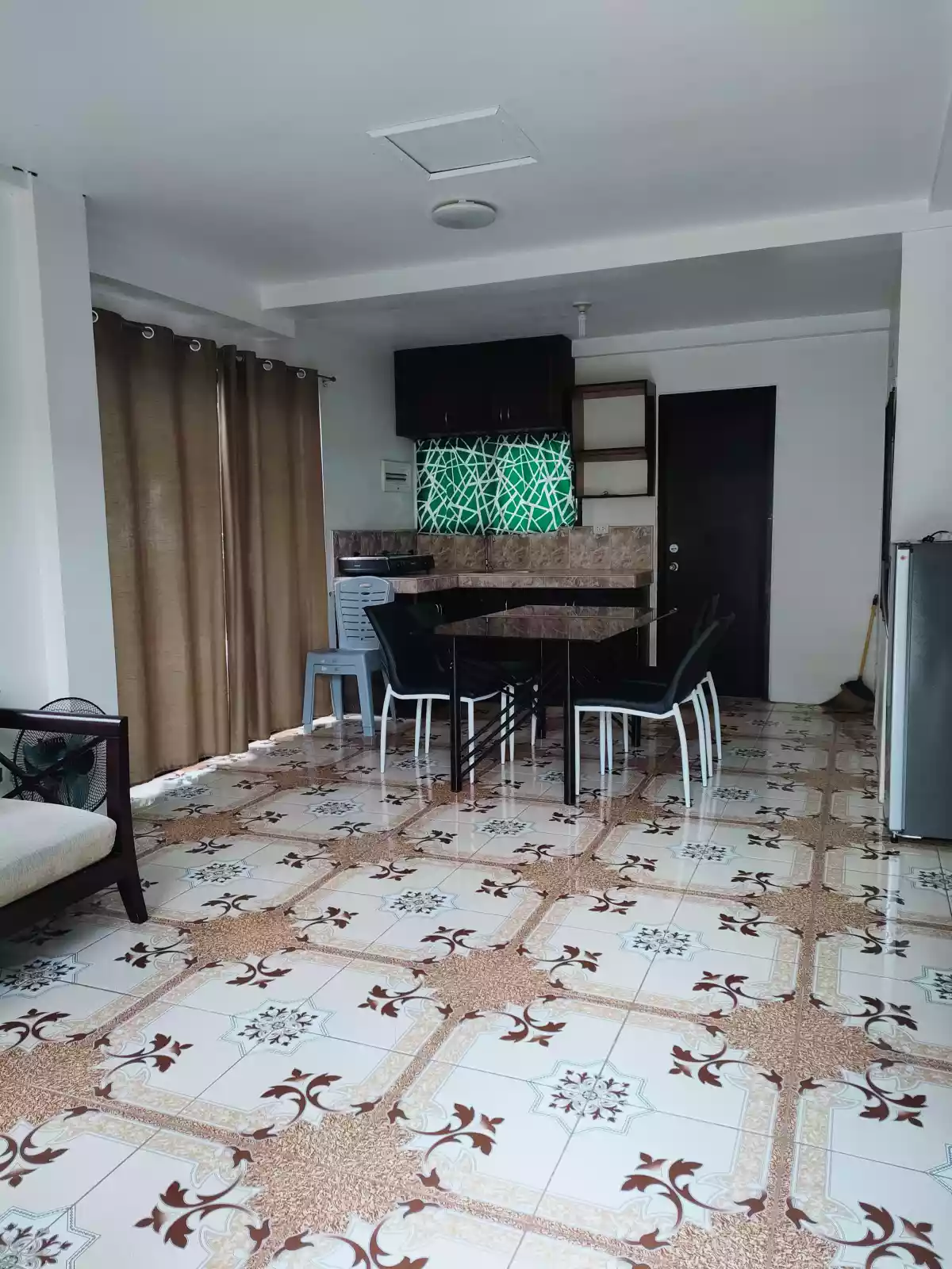 House & Lot - photo 2