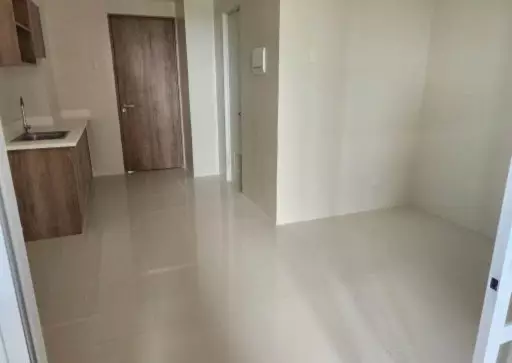 For Sale Primeworld District 1br unit with balcony — 1 Bedroom in Lapu-Lapu City, Cebu, Philippines — Photo 2