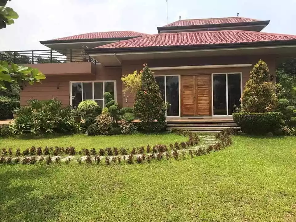 House and Lot for sale in Lemery Batangas