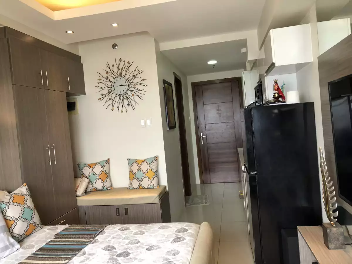 Horizon101 — Studio in Cogon Ramos, Cebu City, Cebu — Photo 6