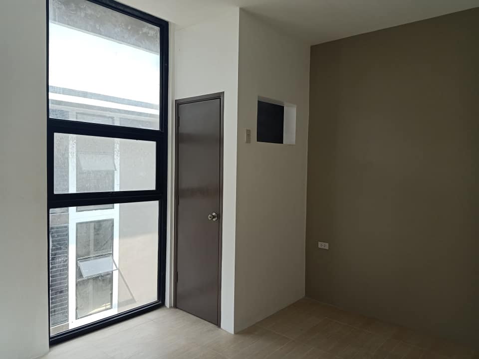 For Assume RFO Corner Studio Unit at Aizen Flats in Mandaue City - photo 4