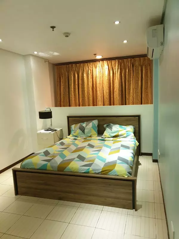 SACRIFICE SALE  CONDO UNIT  AT THE  PERSIMMON — Loft in M. Borces Street, Cebu City, Central Visayas — Photo 5