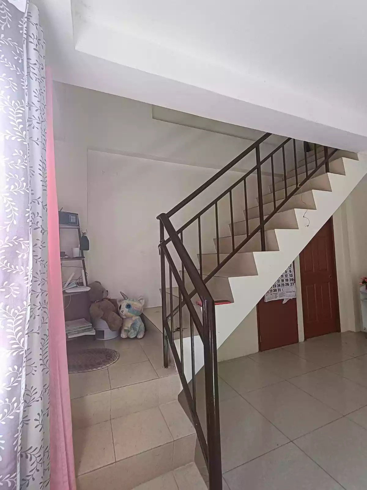 Open photo 11 of 16 — BAYSWATER TALISAY ASSUME