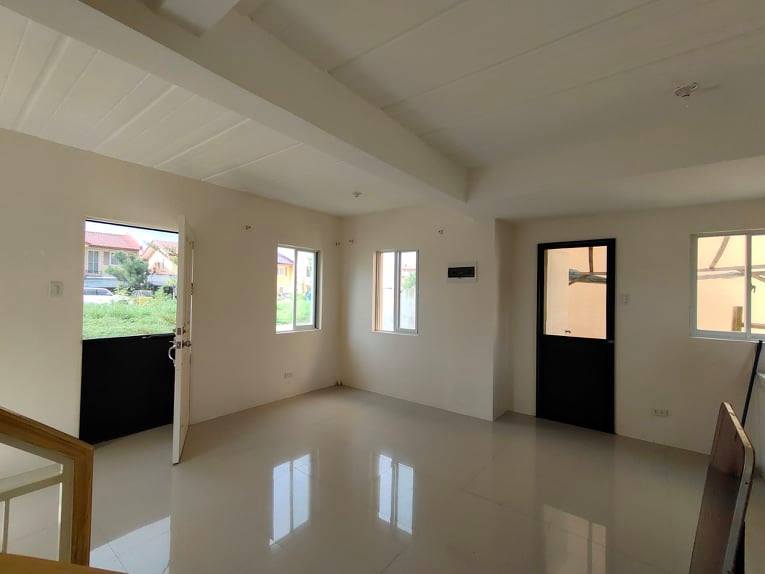 CAMELLA MANDALAGAN — House and Lot in Unnamed Road, Bacolod, Negros Occidental — Photo 6