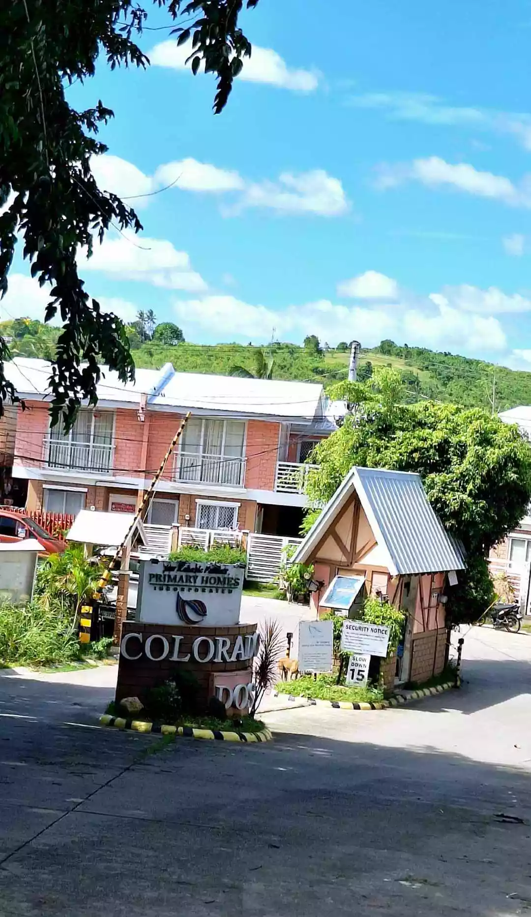 TWO-STOREY HOUSE FOR RENT - photo 2