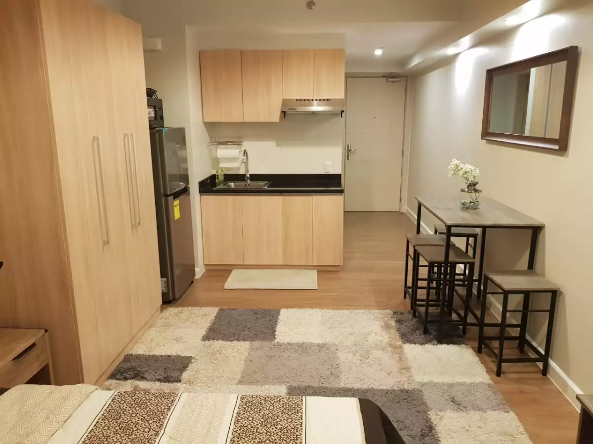 Studio Unit for Rent in Solinea - photo 3
