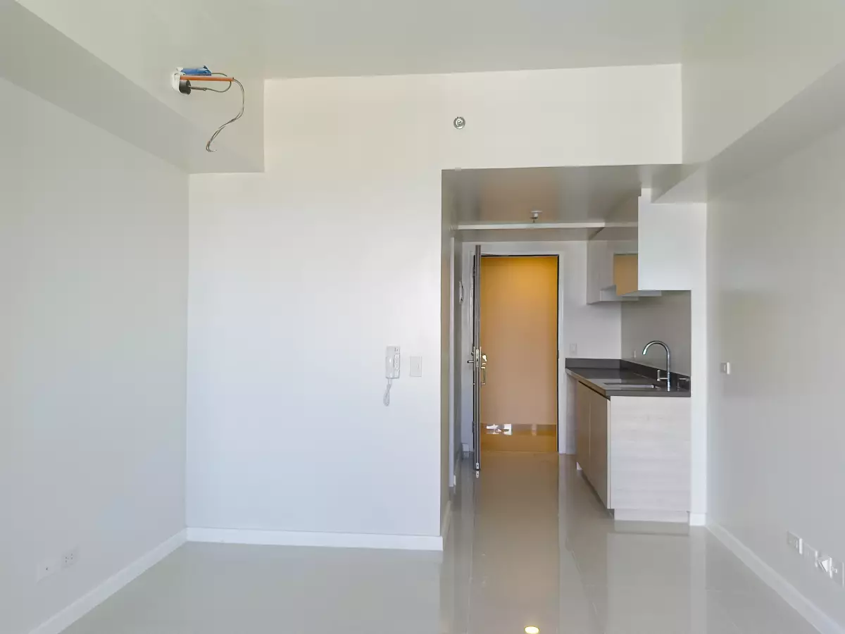 Affordable Condo for Sale Ready for Occupancy in Mandaue City — Studio in F.E. Zuellig Avenue, Mandaue City, Philippines — Photo 3