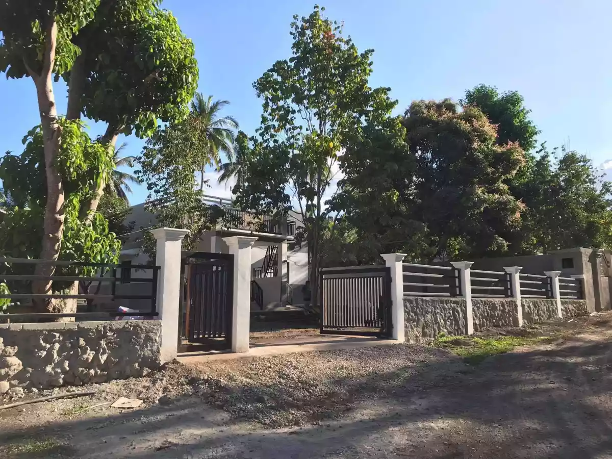 House and lot Property in Jawa Valencia - photo 5