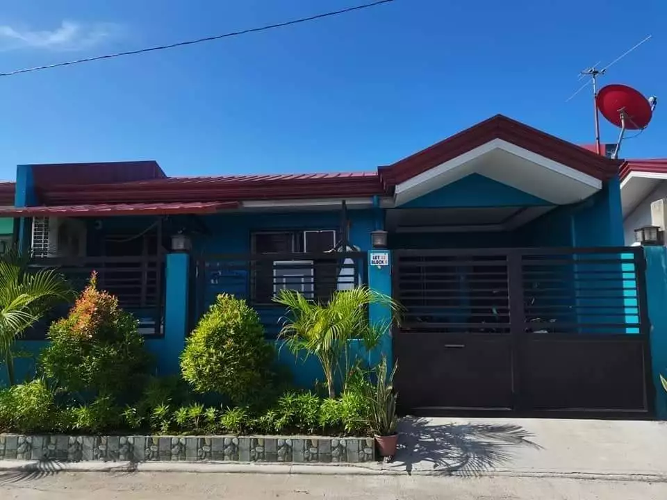 House and Lot in Villa Donna 
