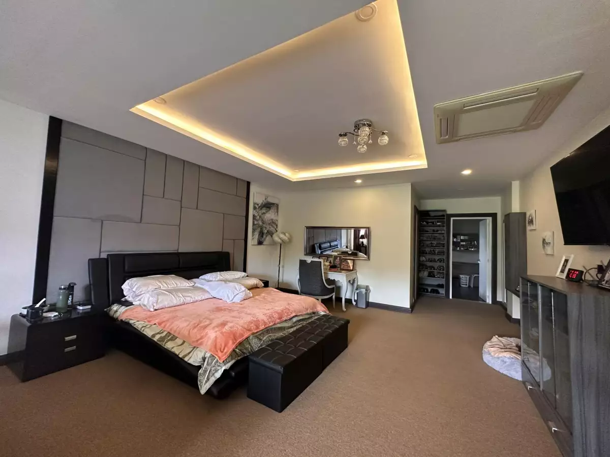 Open photo 11 of 17 — Pristina North House & Lot