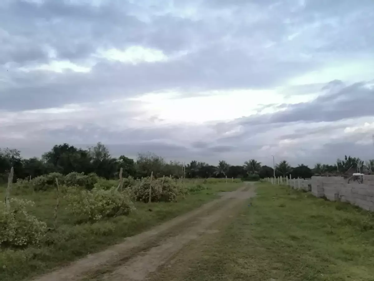 880sqm Vacant Lot in Diversion Mabuhay - photo 3