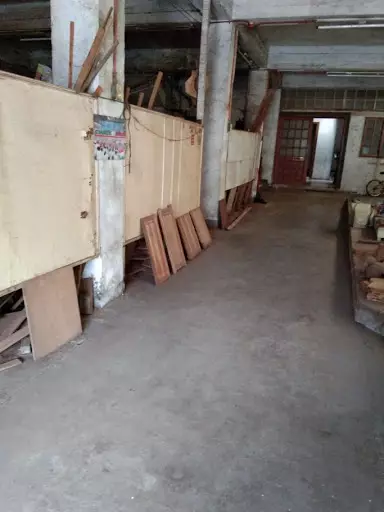 Lot for Sale with Buiding.. — Building in Bacolod, Negros Occidental, Philippines — Photo 4