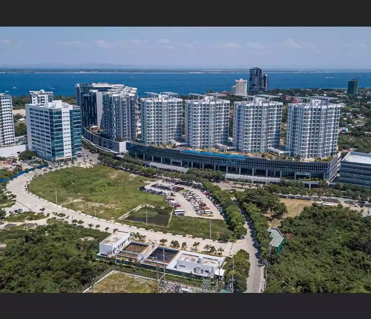 Open photo 17 of 17 — Fully Furnished Condominium For Rent in Mactan Newtown